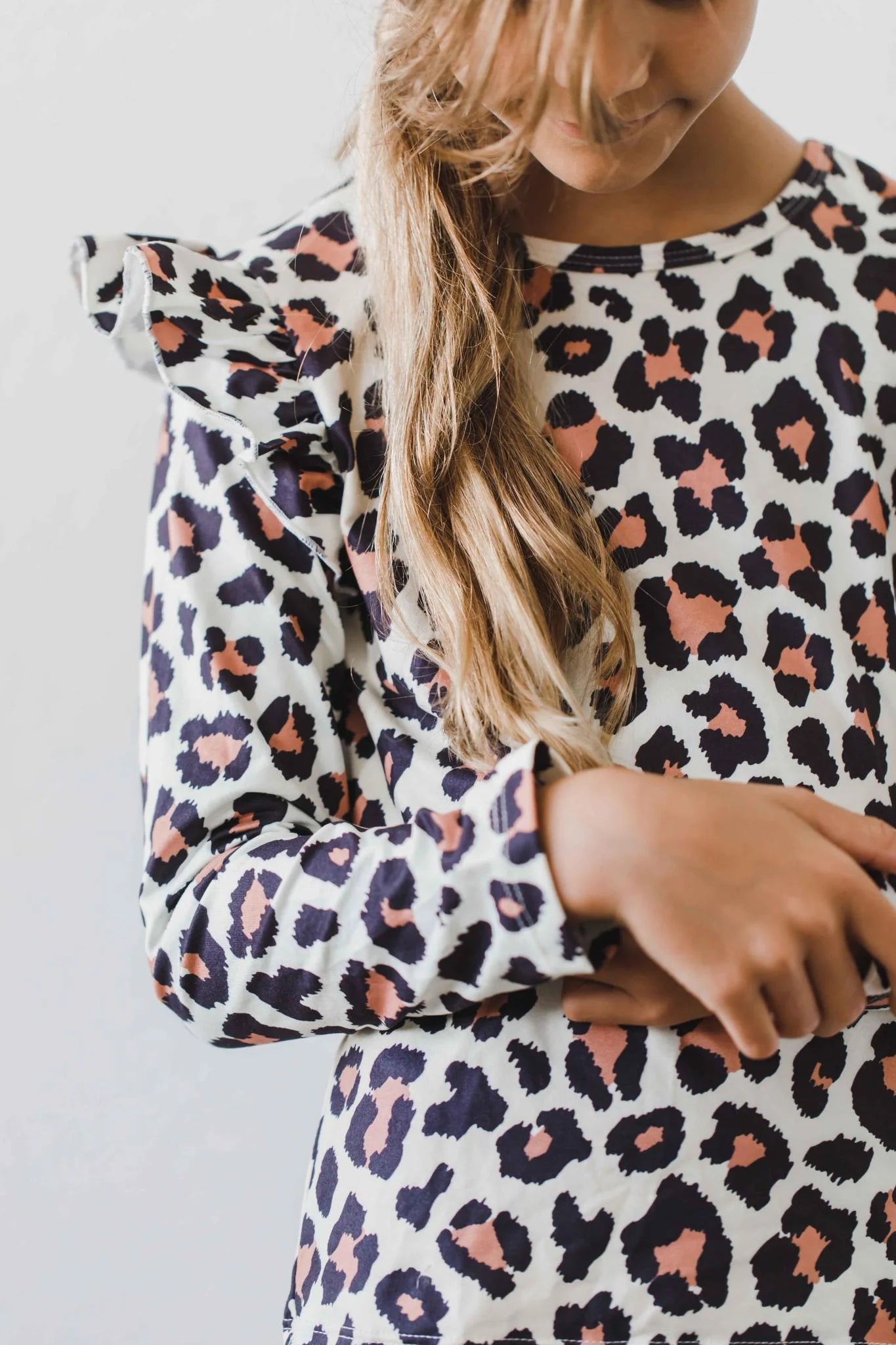 WILD ONE L/S RUFFLE TEE RTS